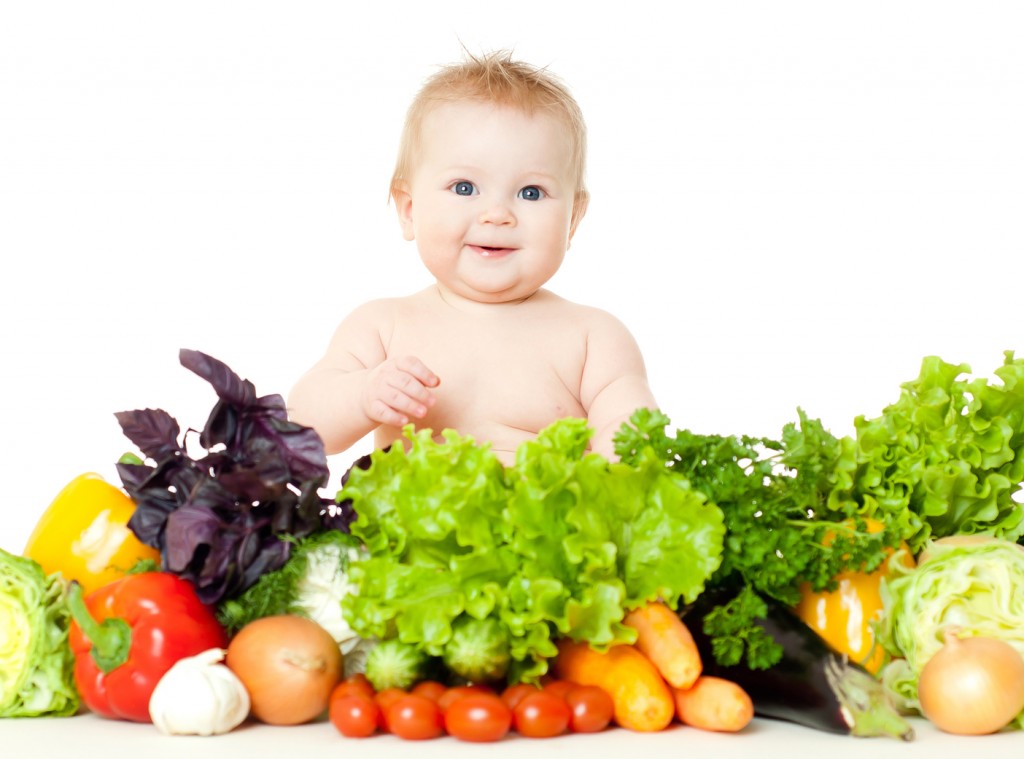 Chế độ dinh dưỡng cho trẻ từ 10 đến 12 tháng tuổi