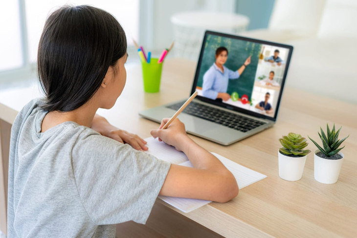 Làm thế nào để con học online hiệu quả như trên lớp?